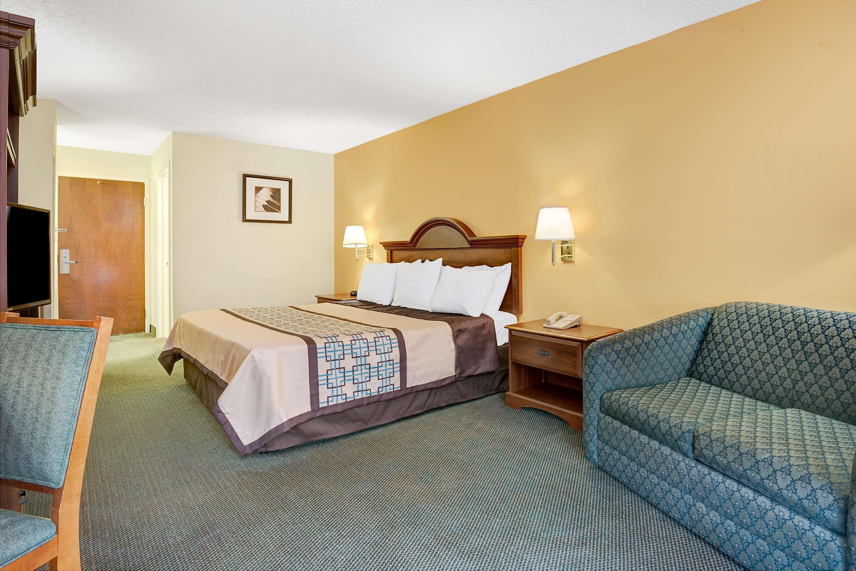 Days By Wyndham Burlington East 2* Haw River