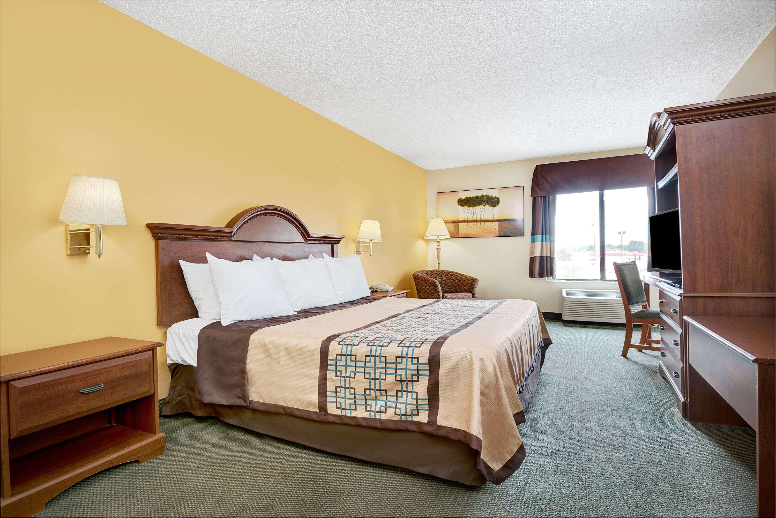 Days By Wyndham Burlington East 2* Haw River