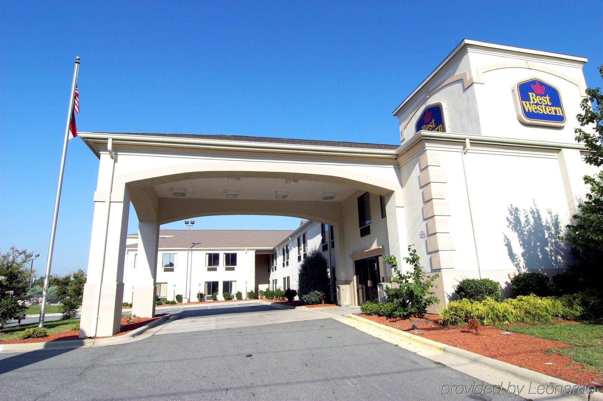 Hotel Days By Wyndham Burlington East 2*