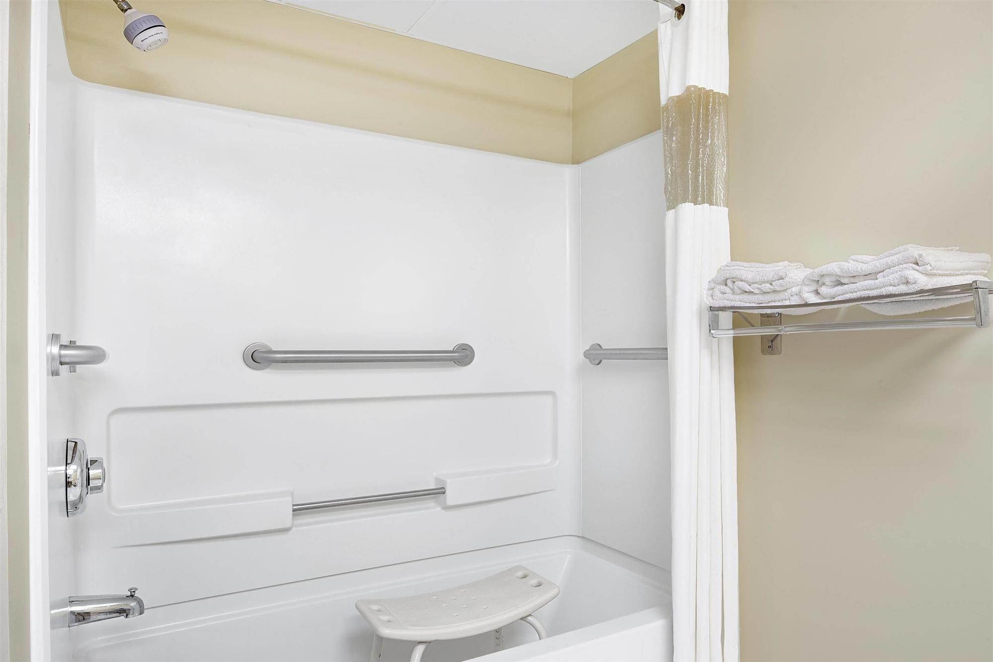 Days By Wyndham Burlington East 2* Haw River